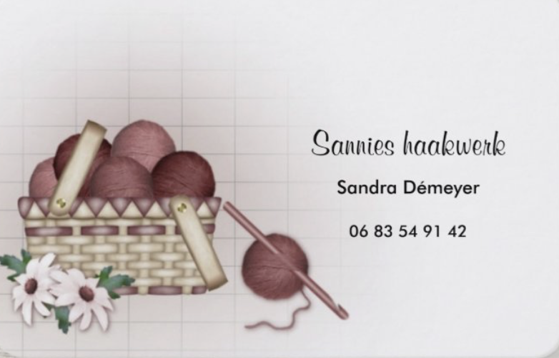 Sannies Haakwerk logo - mandje met wol en bloemen